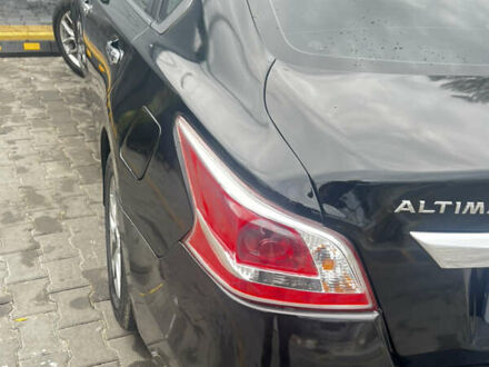 Ниссан Альтима 2012 в Николаеве на Automoto.ua Черный Ниссан Альтима, объемом двигателя 2.49 л и пробегом 111 тыс. км за 8300 $, фото 1 на Automoto.ua