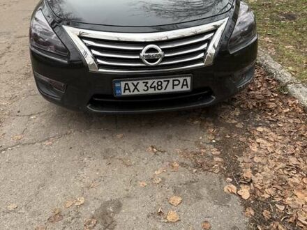 Черный Ниссан Альтима, объемом двигателя 2.5 л и пробегом 100 тыс. км за 10000 $, фото 1 на Automoto.ua