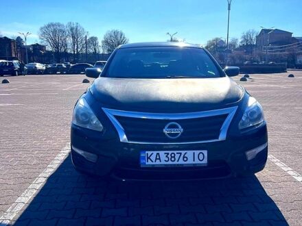 Ніссан Альтіма 2015 у Житомирі на Automoto.ua Чорний Ніссан Альтіма, об'ємом двигуна 2.5 л та пробігом 191 тис. км за 6700 $, фото 1 на Automoto.ua