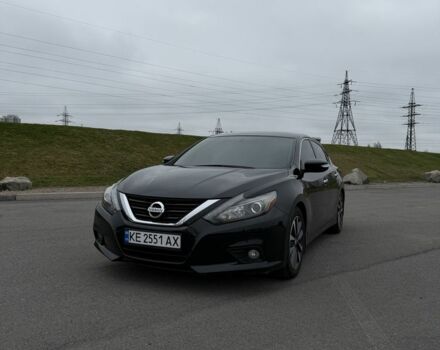 Чорний Ніссан Альтіма, об'ємом двигуна 2.5 л та пробігом 200 тис. км за 9500 $, фото 1 на Automoto.ua