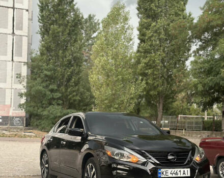 Черный Ниссан Альтима, объемом двигателя 2.49 л и пробегом 66 тыс. км за 10200 $, фото 1 на Automoto.ua