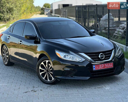 Чорний Ніссан Альтіма, об'ємом двигуна 2.5 л та пробігом 220 тис. км за 9500 $, фото 1 на Automoto.ua