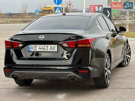 Ниссан Альтима 2019 в Виннице на Automoto.ua Черный Ниссан Альтима, объемом двигателя 2.49 л и пробегом 105 тыс. км за 16250 $, фото 1 на Automoto.ua