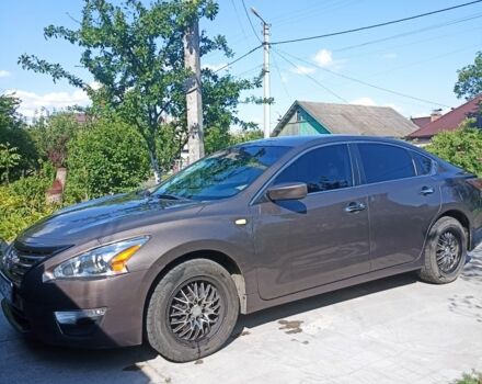 Коричневий Ніссан Альтіма, об'ємом двигуна 2.5 л та пробігом 185 тис. км за 8000 $, фото 1 на Automoto.ua