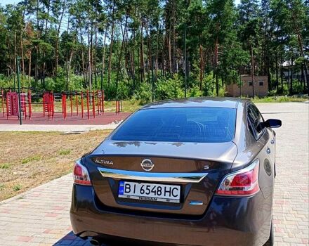 Ниссан Альтима 2013 в Полтаве на Automoto.ua Коричневый Ниссан Альтима, объемом двигателя 2.5 л и пробегом 160 тыс. км за 8500 $, фото 7 на Automoto.ua