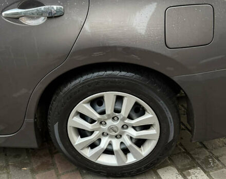 Коричневий Ніссан Альтіма, об'ємом двигуна 2.49 л та пробігом 180 тис. км за 7990 $, фото 9 на Automoto.ua