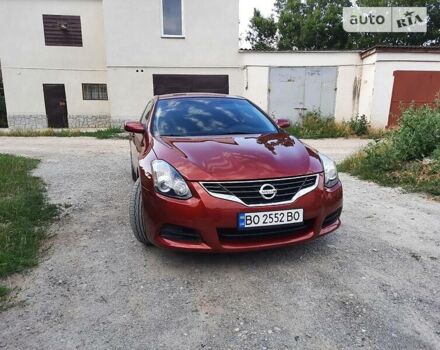Красный Ниссан Альтима, объемом двигателя 2.5 л и пробегом 137 тыс. км за 8500 $, фото 13 на Automoto.ua