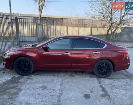 Красный Ниссан Альтима, объемом двигателя 2.5 л и пробегом 155 тыс. км за 8500 $, фото 1 на Automoto.ua