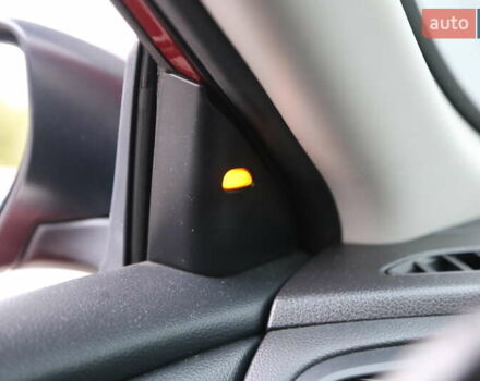 Ниссан Альтима 2016 в Киеве на Automoto.ua Красный Ниссан Альтима, объемом двигателя 2.49 л и пробегом 88 тыс. км за 11500 $, фото 23 на Automoto.ua