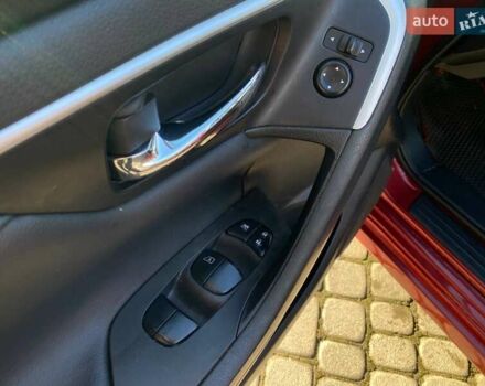 Червоний Ніссан Альтіма, об'ємом двигуна 2.49 л та пробігом 183 тис. км за 8900 $, фото 11 на Automoto.ua