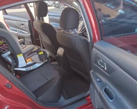 Червоний Ніссан Альтіма, об'ємом двигуна 2.49 л та пробігом 166 тис. км за 9300 $, фото 3 на Automoto.ua