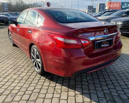 Червоний Ніссан Альтіма, об'ємом двигуна 2.49 л та пробігом 183 тис. км за 8900 $, фото 4 на Automoto.ua