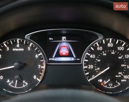 Ниссан Альтима 2016 в Киеве на Automoto.ua Красный Ниссан Альтима, объемом двигателя 2.49 л и пробегом 88 тыс. км за 11500 $, фото 16 на Automoto.ua