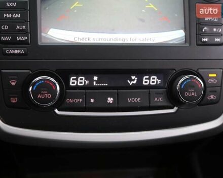 Ниссан Альтима 2016 в Киеве на Automoto.ua Красный Ниссан Альтима, объемом двигателя 2.49 л и пробегом 88 тыс. км за 11500 $, фото 18 на Automoto.ua