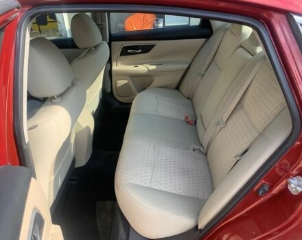 Красный Ниссан Альтима, объемом двигателя 2.5 л и пробегом 65 тыс. км за 10999 $, фото 5 на Automoto.ua