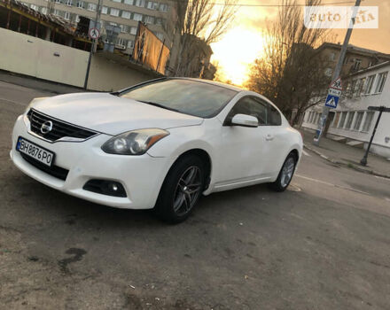 Ниссан Альтима, объемом двигателя 2.5 л и пробегом 253 тыс. км за 7000 $, фото 9 на Automoto.ua
