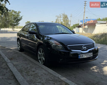 Ниссан Альтима, объемом двигателя 3.5 л и пробегом 280 тыс. км за 5300 $, фото 4 на Automoto.ua