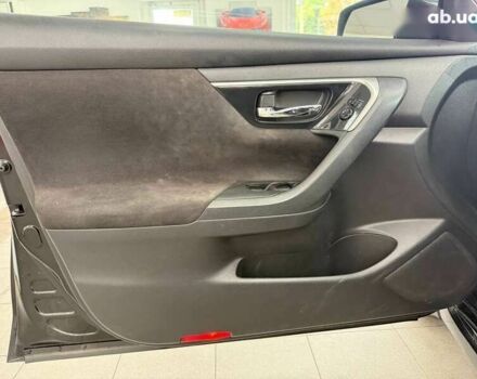 Ніссан Альтіма, об'ємом двигуна 2.5 л та пробігом 281 тис. км за 7490 $, фото 15 на Automoto.ua