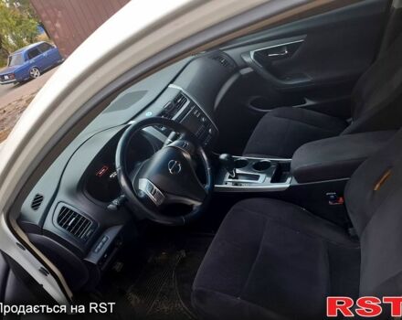 Ніссан Альтіма, об'ємом двигуна 2.5 л та пробігом 180 тис. км за 9500 $, фото 5 на Automoto.ua