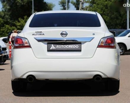 Ніссан Альтіма, об'ємом двигуна 2.5 л та пробігом 249 тис. км за 8900 $, фото 4 на Automoto.ua