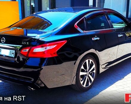 Ниссан Альтима, объемом двигателя 2.5 л и пробегом 106 тыс. км за 12100 $, фото 3 на Automoto.ua