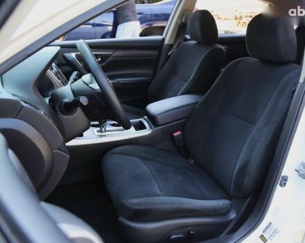 Ніссан Альтіма, об'ємом двигуна 2.5 л та пробігом 249 тис. км за 8900 $, фото 7 на Automoto.ua
