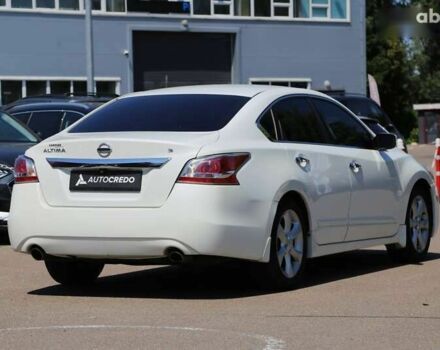 Ніссан Альтіма, об'ємом двигуна 2.5 л та пробігом 249 тис. км за 8900 $, фото 5 на Automoto.ua