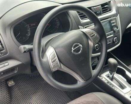 Ниссан Альтима, объемом двигателя 2.5 л и пробегом 106 тыс. км за 10490 $, фото 22 на Automoto.ua