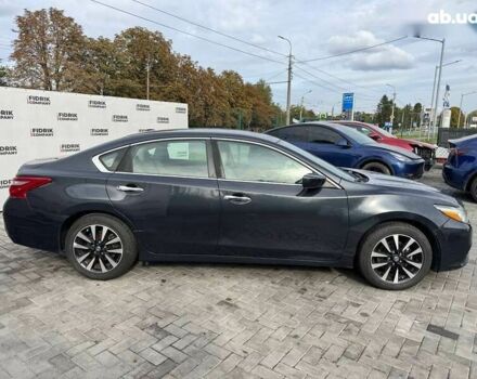 Ниссан Альтима, объемом двигателя 2.5 л и пробегом 186 тыс. км за 8800 $, фото 10 на Automoto.ua