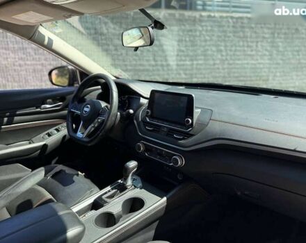 Ниссан Альтима, объемом двигателя 2.5 л и пробегом 172 тыс. км за 12000 $, фото 7 на Automoto.ua