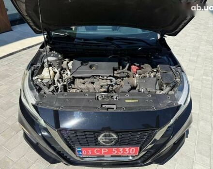 Ниссан Альтима, объемом двигателя 2.5 л и пробегом 172 тыс. км за 12000 $, фото 8 на Automoto.ua