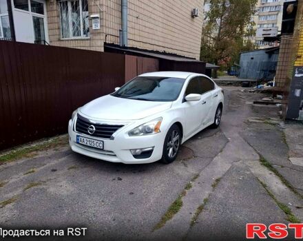 Ніссан Альтіма, об'ємом двигуна 2.5 л та пробігом 180 тис. км за 9500 $, фото 1 на Automoto.ua