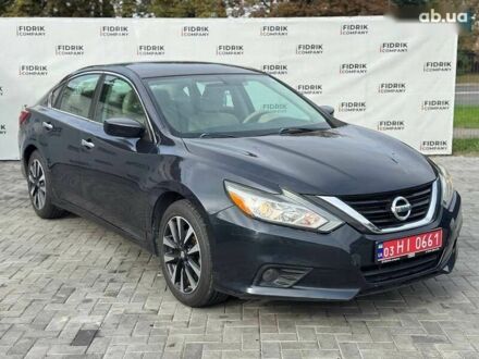 Ниссан Альтима, объемом двигателя 2.5 л и пробегом 186 тыс. км за 8800 $, фото 1 на Automoto.ua