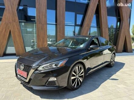 Ниссан Альтима, объемом двигателя 2.5 л и пробегом 172 тыс. км за 12000 $, фото 1 на Automoto.ua