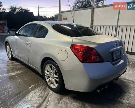 Серый Ниссан Альтима, объемом двигателя 3.5 л и пробегом 182 тыс. км за 7500 $, фото 6 на Automoto.ua