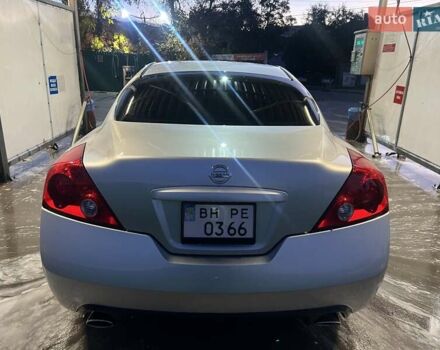 Серый Ниссан Альтима, объемом двигателя 3.5 л и пробегом 182 тыс. км за 7500 $, фото 8 на Automoto.ua