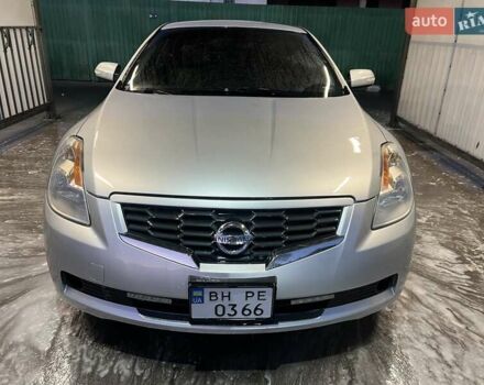 Серый Ниссан Альтима, объемом двигателя 3.5 л и пробегом 182 тыс. км за 7500 $, фото 5 на Automoto.ua