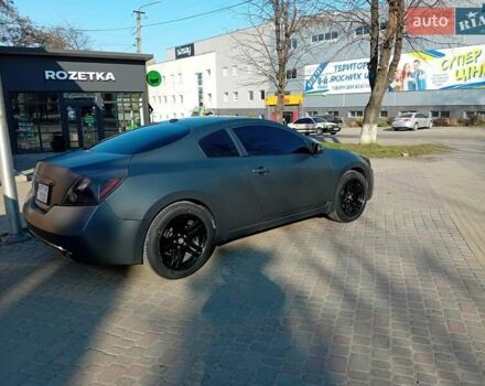 Сірий Ніссан Альтіма, об'ємом двигуна 2.5 л та пробігом 350 тис. км за 9000 $, фото 1 на Automoto.ua