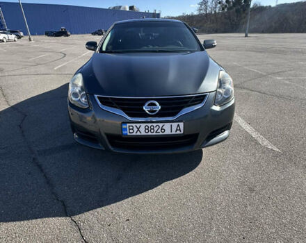 Сірий Ніссан Альтіма, об'ємом двигуна 2.5 л та пробігом 183 тис. км за 11000 $, фото 2 на Automoto.ua