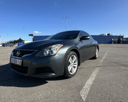 Сірий Ніссан Альтіма, об'ємом двигуна 2.5 л та пробігом 183 тис. км за 11000 $, фото 4 на Automoto.ua
