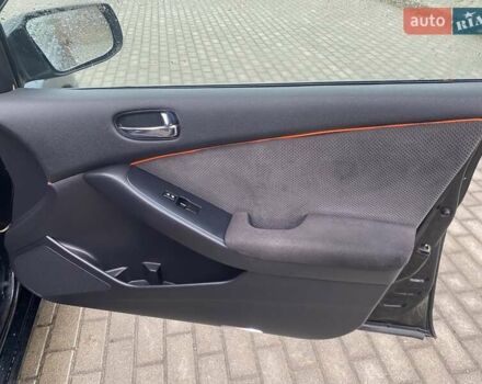 Серый Ниссан Альтима, объемом двигателя 2.49 л и пробегом 240 тыс. км за 4500 $, фото 47 на Automoto.ua