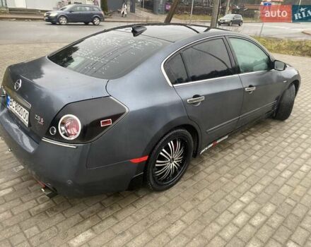 Серый Ниссан Альтима, объемом двигателя 2.49 л и пробегом 240 тыс. км за 4500 $, фото 14 на Automoto.ua