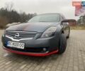 Серый Ниссан Альтима, объемом двигателя 2.49 л и пробегом 240 тыс. км за 4750 $, фото 1 на Automoto.ua