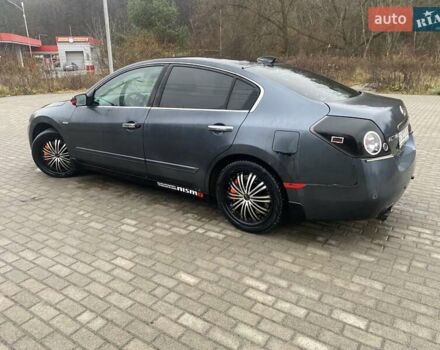 Серый Ниссан Альтима, объемом двигателя 2.49 л и пробегом 240 тыс. км за 4500 $, фото 2 на Automoto.ua