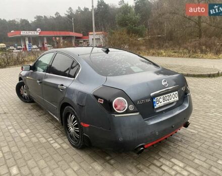 Серый Ниссан Альтима, объемом двигателя 2.49 л и пробегом 240 тыс. км за 4500 $, фото 8 на Automoto.ua