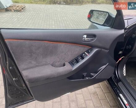 Серый Ниссан Альтима, объемом двигателя 2.49 л и пробегом 240 тыс. км за 4500 $, фото 26 на Automoto.ua