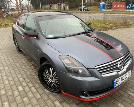 Серый Ниссан Альтима, объемом двигателя 2.49 л и пробегом 240 тыс. км за 4500 $, фото 20 на Automoto.ua