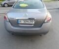 Серый Ниссан Альтима, объемом двигателя 2.5 л и пробегом 170 тыс. км за 6700 $, фото 3 на Automoto.ua