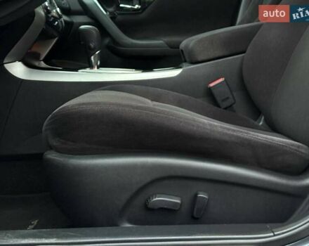 Серый Ниссан Альтима, объемом двигателя 2.49 л и пробегом 211 тыс. км за 9700 $, фото 20 на Automoto.ua