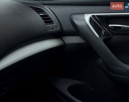 Серый Ниссан Альтима, объемом двигателя 2.49 л и пробегом 211 тыс. км за 9700 $, фото 30 на Automoto.ua